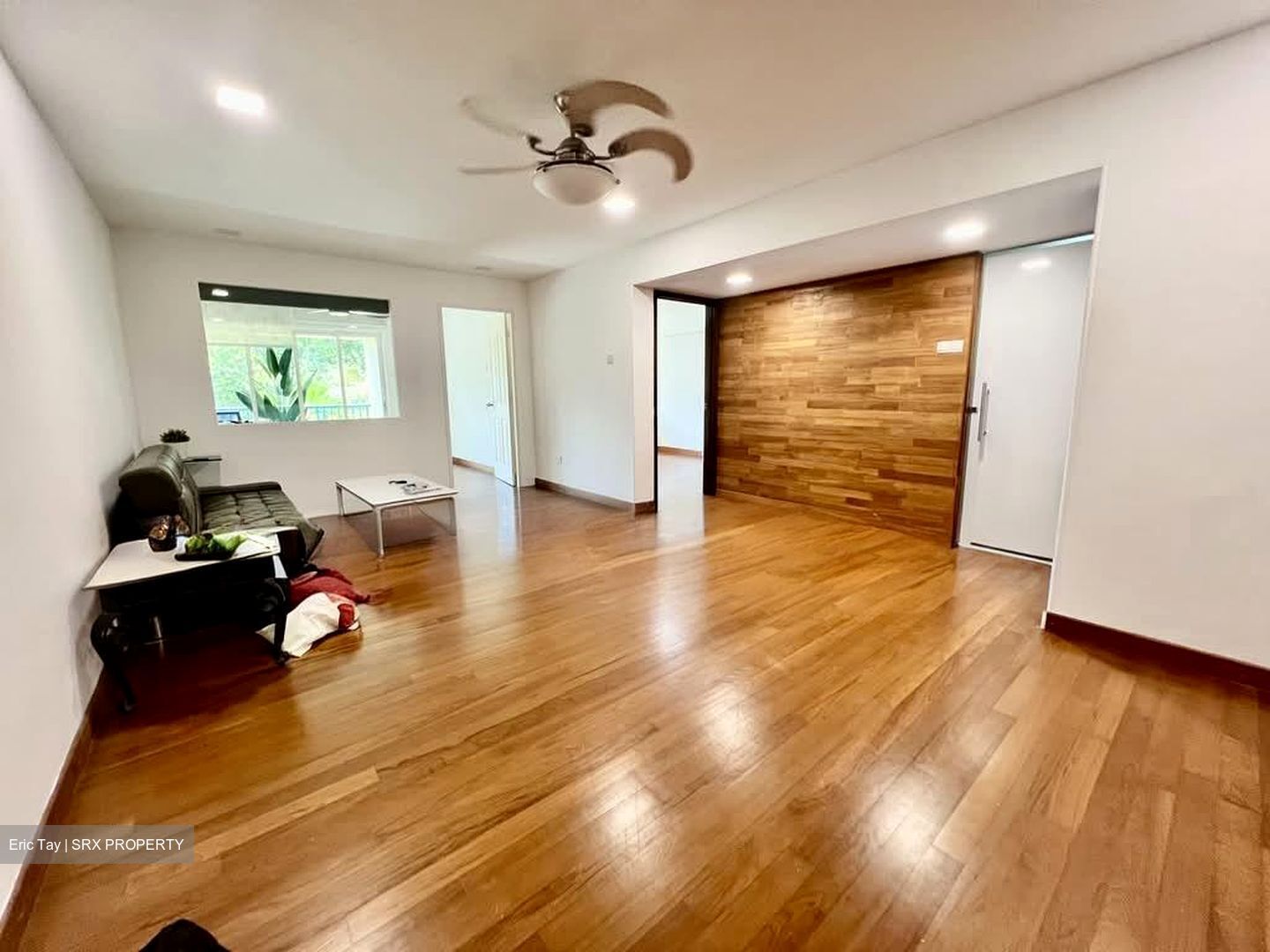 Melville Park (D18), Condominium #575375011